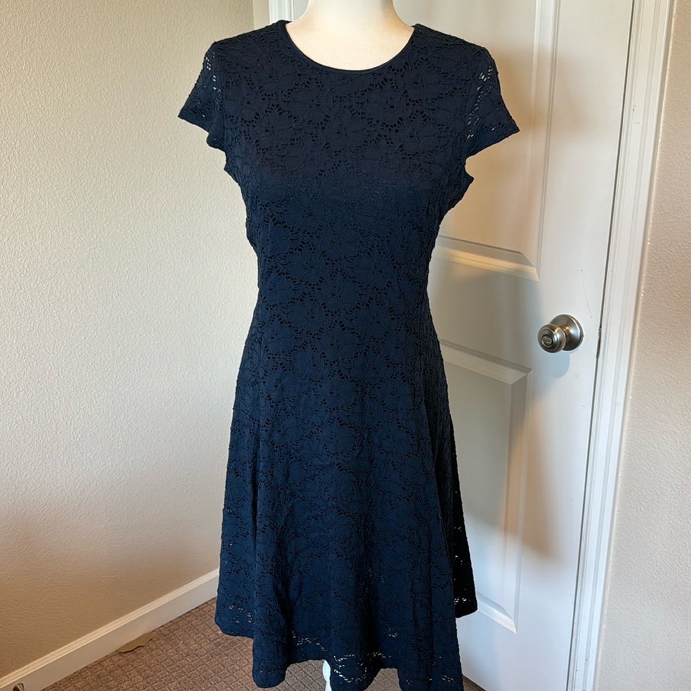 GUC Alfani Lace Dress, size 6